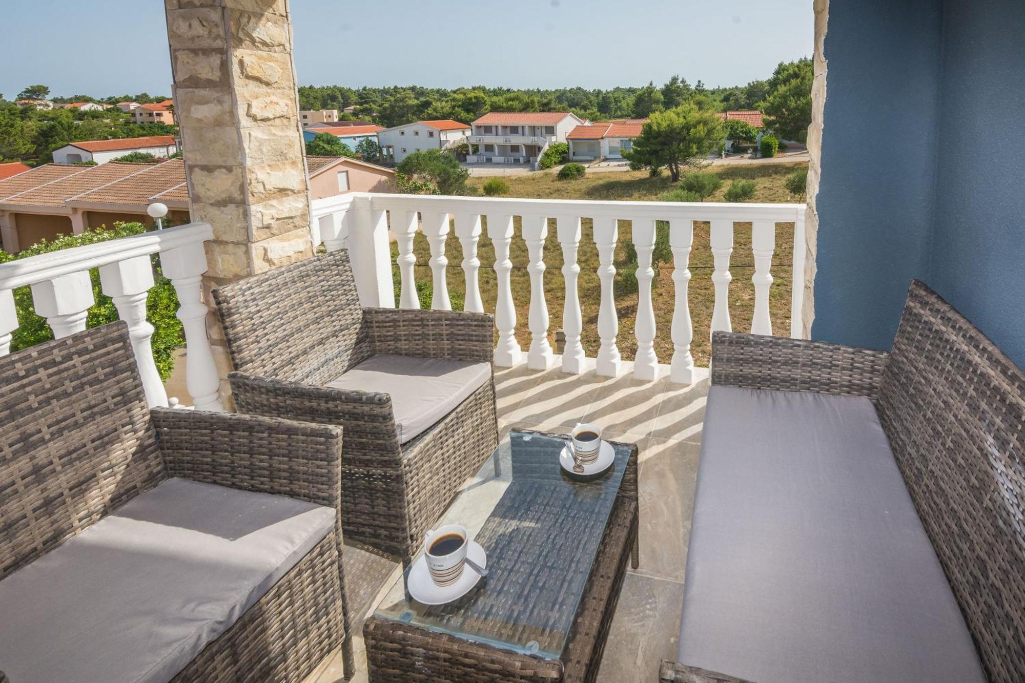 Apartament Plaza Ab Vir Pokój zdjęcie